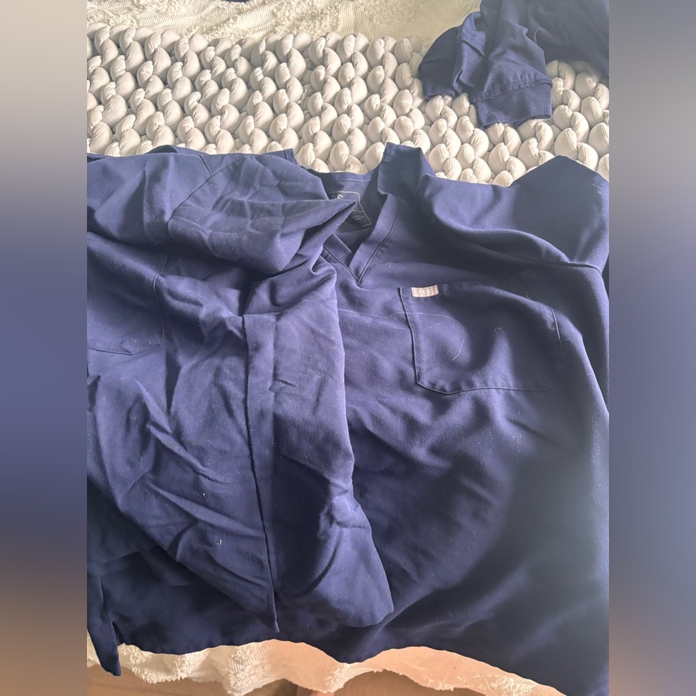 Figs Navy Technical Collection Top - image 2